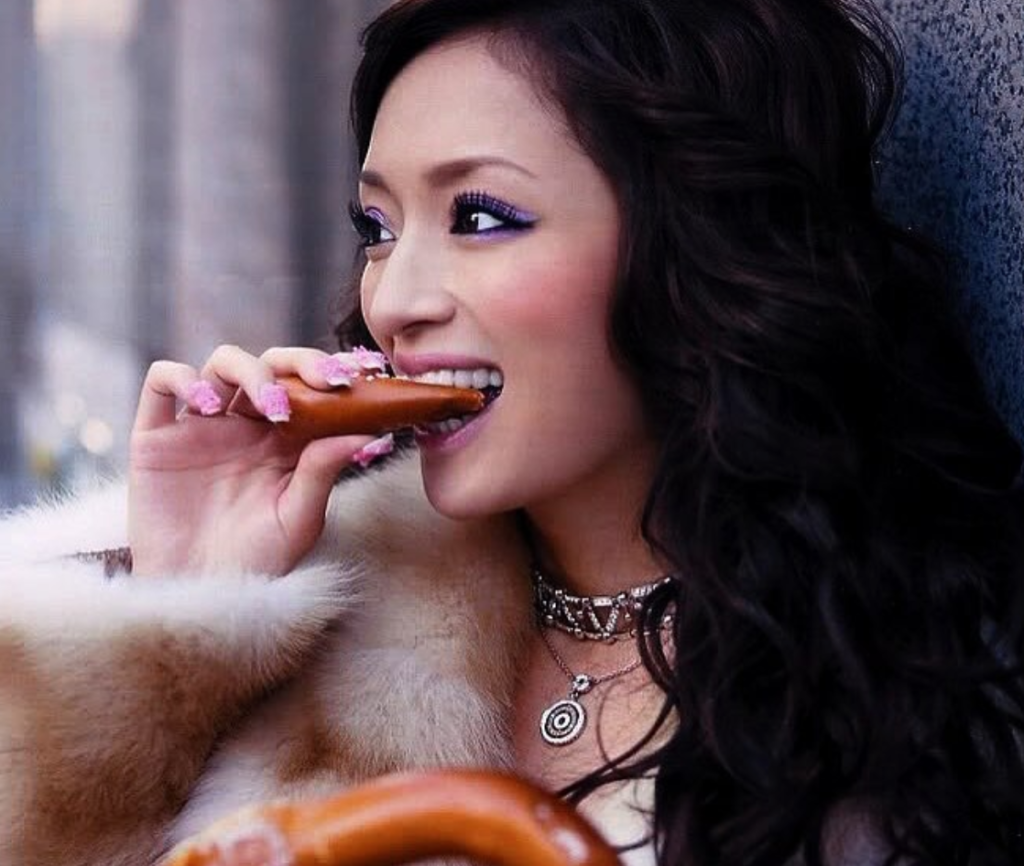 浜崎あゆみと長瀬智也の馴れ初め タトゥーと破局の原因は 復縁の可能性はある Influencer Follower