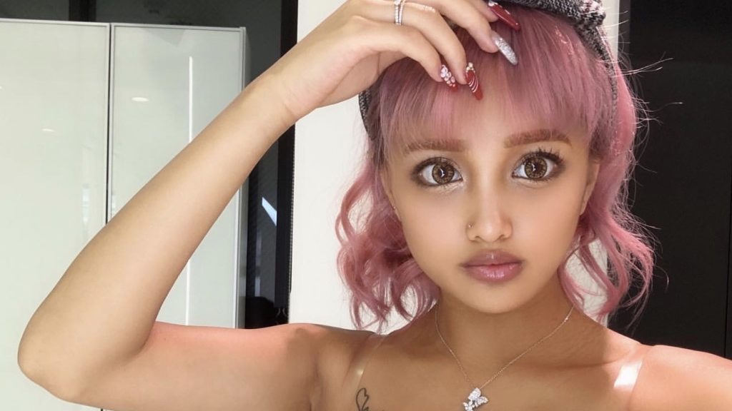 ギャルモデル・石垣千菜美(いしがきちなみ)のオシャレな歴代 ...