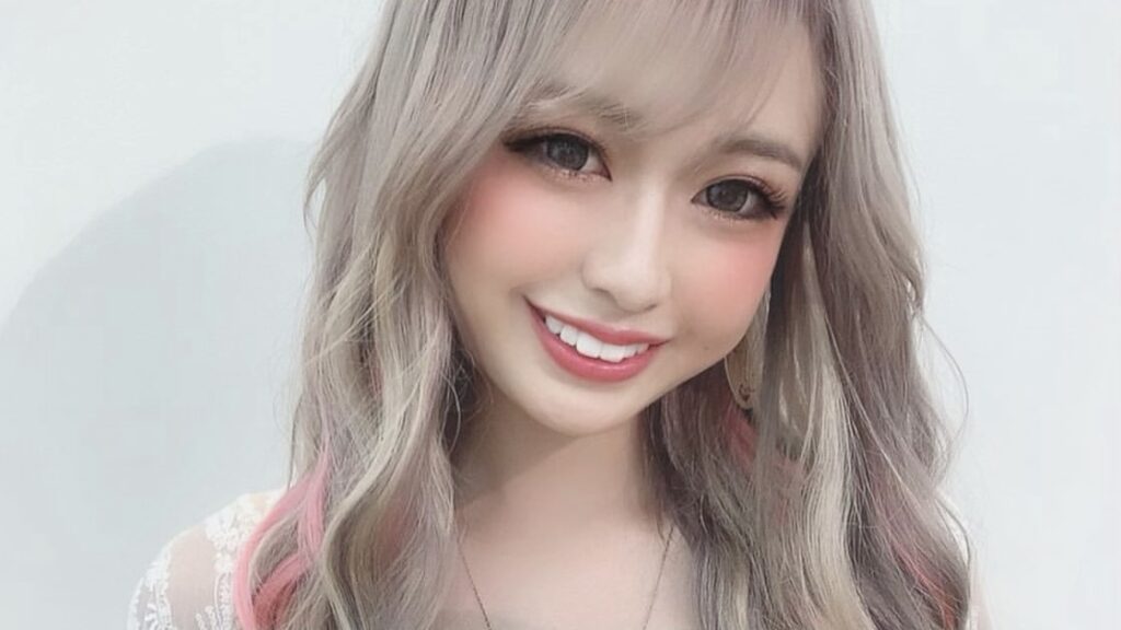 Egg専属モデル 雨宮由乙花 ゆずは のヘアカラーが可愛すぎる 行きつけの美容院や髪型コレクションをご紹介 Influencer Follower